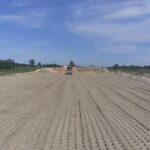 08 maja km 610+700’ widok w kierunku odcinka IX budowa nasypu