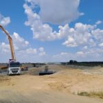 22 lipca  km 605+300 betonowanie stóp filarów WD-71