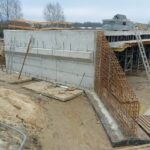 02 grudzień 2024 obiekt P-12A1 rozdeskowanie ścian i zbrojenie skrzydeł