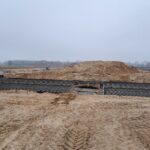 30 grudnia km 608+300’ budowa nasypu zbrojenie płyt przejściowych PZM_14A