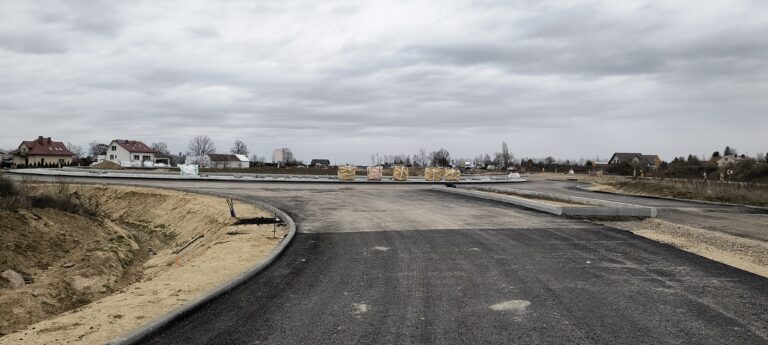 02 stycznia 2025 rondo przy Obwód Drogowy Borki