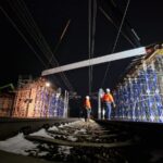 14 stycznia 2025 obiekt WA-41 montaż belek prefabrykowanych, przęsła 2-3 i 1-2