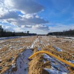 17 lutego km 599+700 przygotowanie GWN budowa drenażu w pasie dzielącym