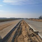 24 lutego km 598+200 nawierzchnia betonowa C35_45 widok w kierunku odcinka VII