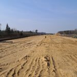 11 marca km 599+700 przygotowanie GWN budowa drenażu w pasie dzielącym