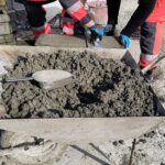 11.03.2025 Zarób próbny - betonu nawierzchniowego - formowanie próbek