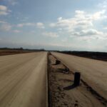 25 marca km 603+600’ podbudowa pomocnicza C5_6 i zasadnicza C8_10 drenaż w pasie dzielącym