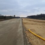 01 kwietnia km 599+700 podbudowa pomocnicza C5_6 budowa drenażu w pasie dzielącym