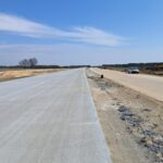 14 kwietnia km 604+400’ podbudowa zasadnicza C8_10 i budowa nawierzchni betonowej C35_45