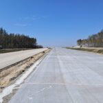 14 kwietnia km 606+150 podbudowa zasadnicza C8_10 i budowa nawierzchni betonowej C35_45