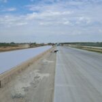 22 kwietnia km 604+400 nawierzchnia betonowa C35_45 i ułożono geowłókninę