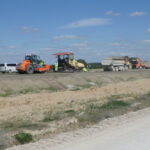 13.05.2025 589+100 układanie podbudowy C8-10