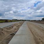 19 maja  km 598+200 nawierzchnia betonowa C35_45 widok w kierunku odcinka VII