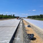 26 maja km 599+700 nawierzchnia betonowa C35_45 i ułożono geowłókninę