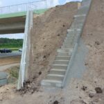 02.06.2025 obiekt WD-39 schody skarpowe i balustrady na murach oporowych