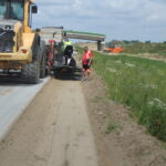 17.06.2025 586+100 roboty ziemne na poboczach