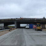 29.07.2025 594+700 PZGd-61 szalowanie i zbrojenie kapy chodnikowej