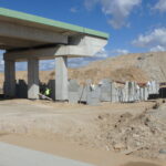 11.08.2025 595+900 WD-62 montaż ściany oporowej i zasypka