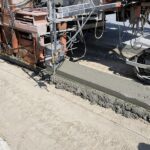 20.08.2025 563+850 Pas rozdziału Ściek monolityczny, C 30 37 układanie