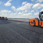 02.09.25 A2 odc.6 obiekt WA-45a jezdnia prawa układanie warstwy SMA