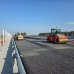 1.09.2025 obiekt WA-45a jezdnia lewa układanie warstwy SMA