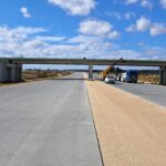 15 września km 605+300 budowa WD_71 nawierzchnia C35_45 kruszywo w pasie rozdziału