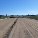 22 września km 610+700’ wykonano podbudowę z kruszywa C90_3 widok w kierunku odcinka IX