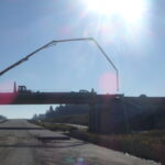 21.10.2025 584+700 WD-54 betonowanie końcówek kap chodnikowych