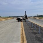 23 października  km 601+500’ nawierzchnia betonowa C35_45 powierzchniowe utrwalenie pasa rozdziału montaż barier lo