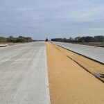 23 października  km 608+300’ PZM_14A nawierzchnia betonowa C35_45 kruszywo w pasie rozdziału