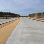 23 października  km 608+300 nawierzchnia betonowa C35_45 kruszywo w pasie rozdziału