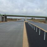 29 października km 605+300 nawierzchnia betonowa C35_45 i WD_71 powierzchniowe utrwalenie pasa rozdziału i montaż b