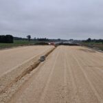 30 września km 610+700’ wykonano podbudowę z kruszywa C90_3 widok w kierunku odcinka IX