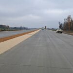 03 listopada km 602+900 wykonano nawierzchnię betonową C35_45 i kruszywo w pasie rozdziału