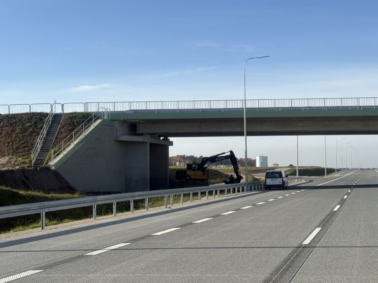 06.11.2025 Trasa główna km. 575+370