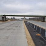 12 listopada km 603+600 nawierzchnia C35_45 i WD_70 powierzchniowe utrwalenie pasa rozdziału montaż barier linowych