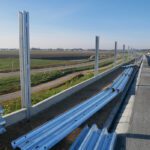 13.11.2025 Montaż barier, km 573+800