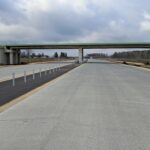 18 listopada km 603+600 nawierzchnia C35_45 i WD_70 powierzchniowe utrwalenie pasa rozdziału montaż barier linowych