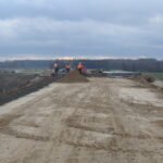 18.11.2025 596+730 roboty ziemne DK 19 dojazd do obiektu WD-65