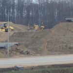 18.11.2025 596+950 uciąglanie nasypu S-19