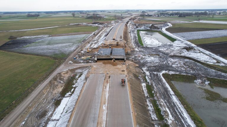 22 listopad 2025_Km581100