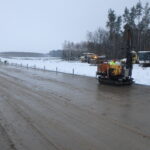 25.11.2025 586+150 montaż barier energochłonnych str. prawa