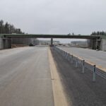 01 grudnia  km 606+900 nawierzchnia betonowa C35_45 i WD_73C powierzchniowe utrwalenie pasa rozdziału montaż barier li