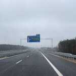 02.12.2025 Tablica informacyjna na trasie głównej km 567+700