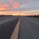 17 grudnia km 610+700 warstwa ścieralna SMA11 budowa poboczy i pasa rozdziału