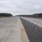 22 grudnia km 606+900’ nawierzchnia betonowa C35_45 powierzchniowe utrwalenie pasa rozdziału montaż barier linowych i