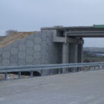 29.12.2025 582+900 WD-52 do uzupełnienia deski gzymsowe na obu przyczółkach