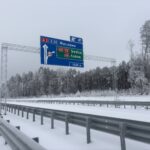15.01.2025 Tablice informacyjne w ciagu trasy głównej km 572+200