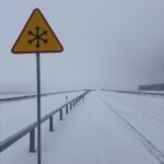 15.01.2026 Znak ostrzegawczy w ciagu trasy głównej km 573+600