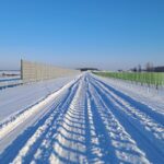 19 stycznia km 601+500’ nawierzchnia betonowa C35_45 powierzchniowe utrwalenie pasa rozdziału montaż barier linowych i